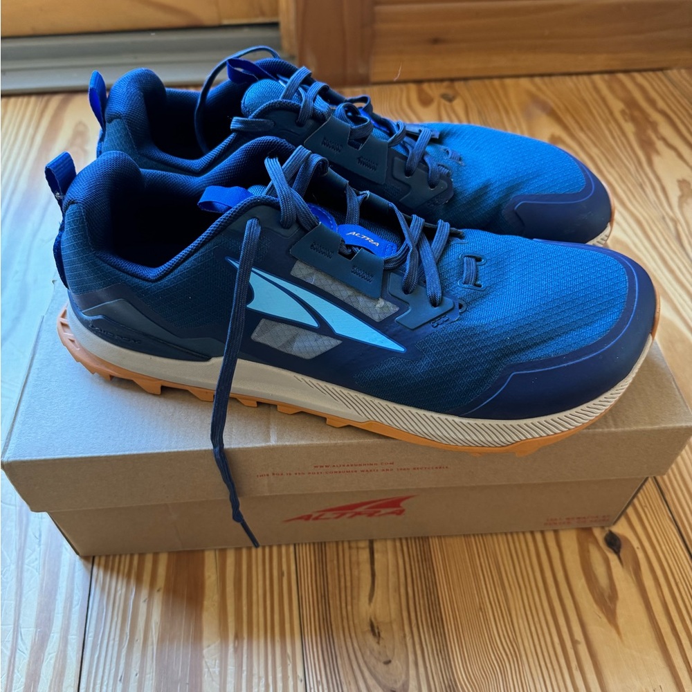 M Lone Peak 7 trail shoes